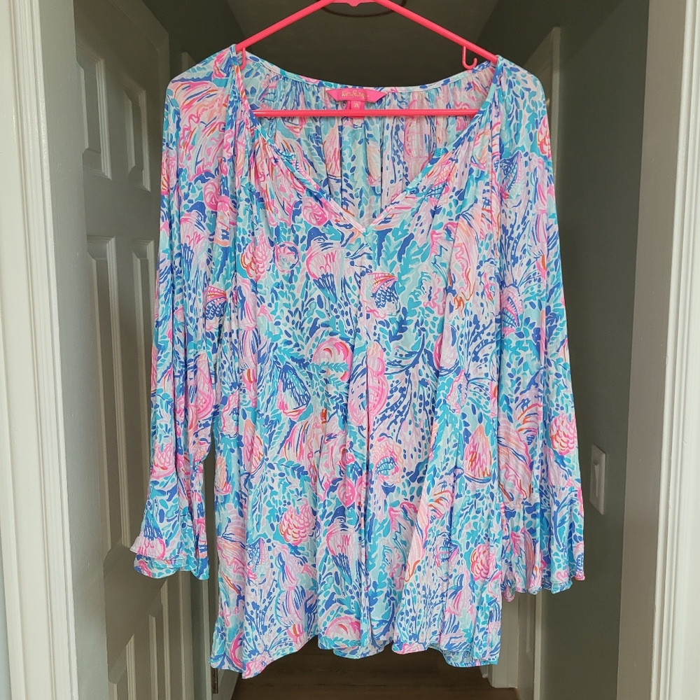 Lilly Pulitzer Pink Blue Green Floral V-Neck Long Sleeve Top